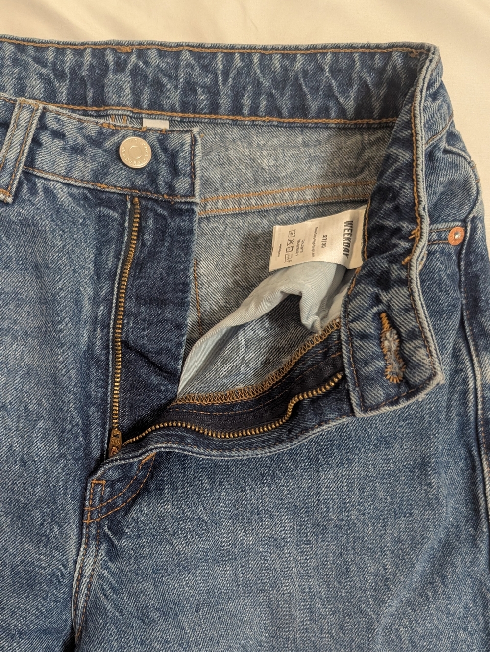 WEEKDAY ROWE SUPER HIGH WAISTED REGULAR STRAIGHT LEG JEANS, Color Blue Size 27 - Picture 5 of 12